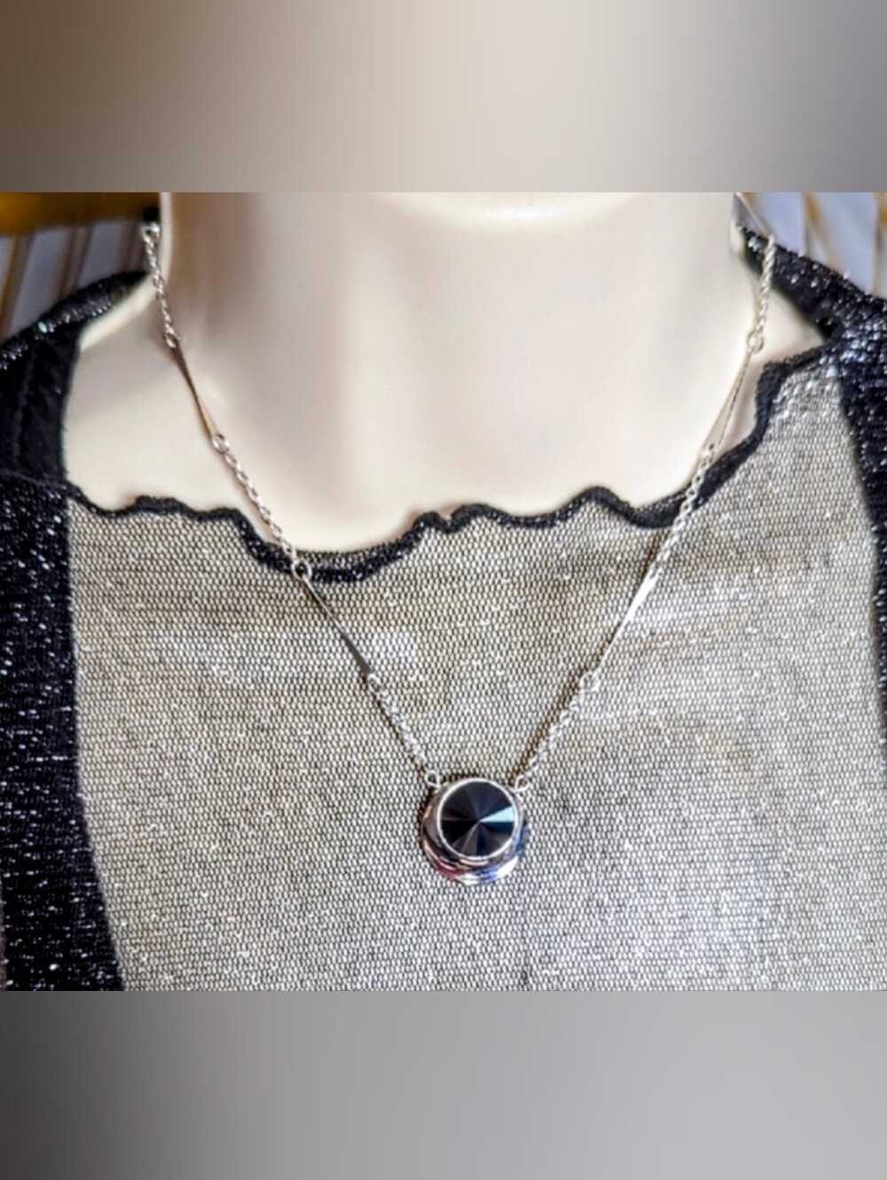 Vintage Sarah Coventry Hematite Rivoli Pendant Necklace - Silver Tone